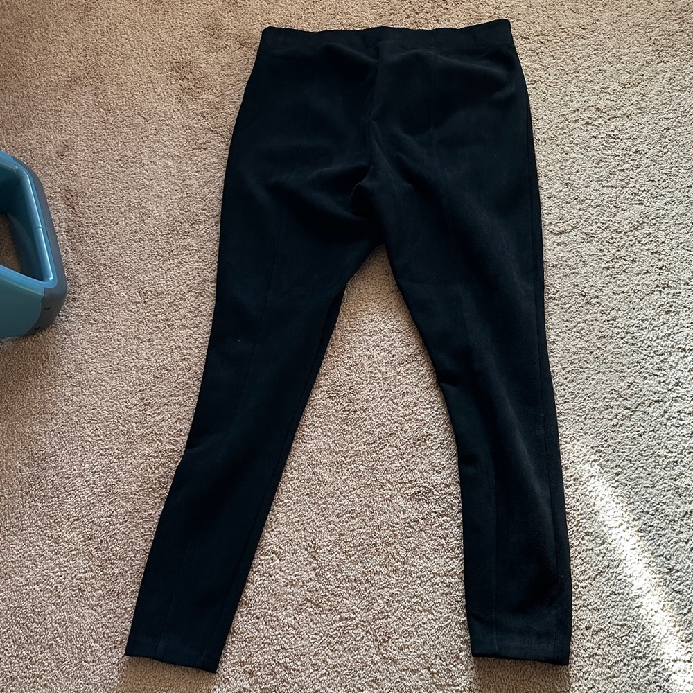 Old Navy Size 12 Tall Black High-Waisted Faux Suede Pants with front seam accent